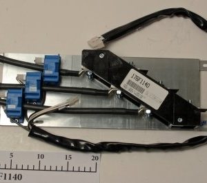 176F1140 <br> Sensor Current 200AMP Chassis <br> RECAMBIO DANFOSS<br>PARA EQUIPOS DISCONTINUADOS